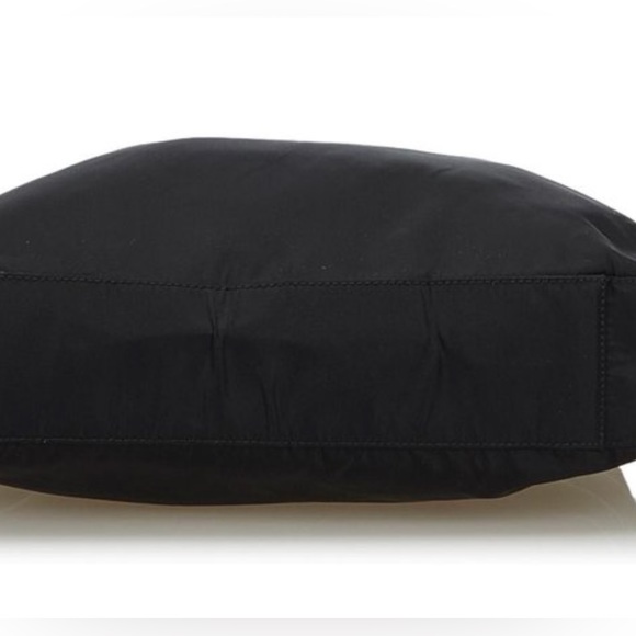 Prada nylon shoulder bag with silver metal strap - Picture 5 of 6